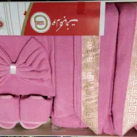 حوله .تنپوش