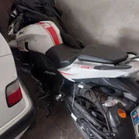 آپاچی۲۰۰نیوفیس ۴۰۴(قیمت۶۰۰مقطوع)