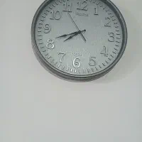 ساعت دیواری