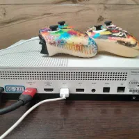xbox one s|کنسول، بازی ویدئویی و آنلاین|قدس, شهر‌قدس|دیوار