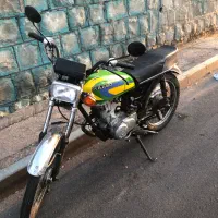 هوندا ۱۲۵ مزایده