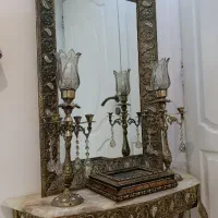 آینه و شمعدان در حد