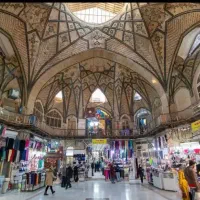 مغازه فروشی در بازار بزرگ تهران