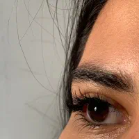 مدل مژه و ابرو می‌پذیرم قیمت ویژه مدل