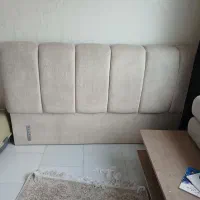 تخت. تدی
