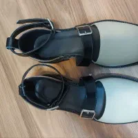 کفش|کیف، کفش، کمربند|سمنان, |دیوار