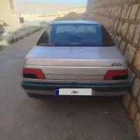 پژو مدل۴۰۵