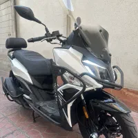 گلکسیJ200 ۱۴۰۳
