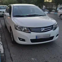 آریو z300 اتوماتیک 97 کم کار بی رنگ