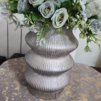 گل مصنوعی رز مینیاتوری