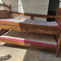تحت خواب دو طبقه چوبی
