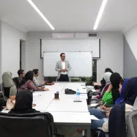 استخدام ۲۵ نفر در مرکز تماس (حقوق بالا)