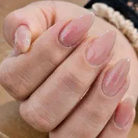 ارائه خدمات ناخن سزار