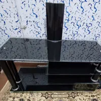 میز تلویزیون شیشه ای