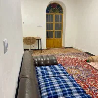 سوییت-حیاط-دار-مستقل-امن