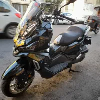 موتور هاسکی ۱۴۰۴ adv175
