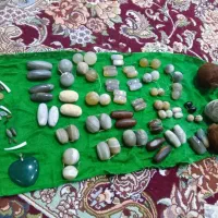 گردنبند مهره سنگ  اصل درجه یک معاوضه دارم هم