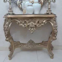میز کنسول و آیینه و شمعدان