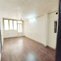 اپارتمان نورگیر خوش نقشه و فول بازسازی