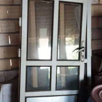 فروش تعداد 3 عدد پنجره و 1عدد درب آلومینیومی
