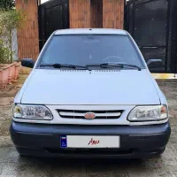 پراید سفید بی رنگ