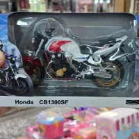 ماکت موتور cb 1300  برند مکس موتور