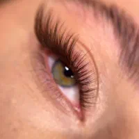 همکاری در سالن زیبایی