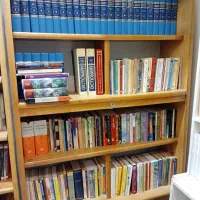 فروش و خرید کتاب در محل