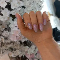 آموزش کاشت ناخن بالاترین کیفیت پایین ترین قیمت