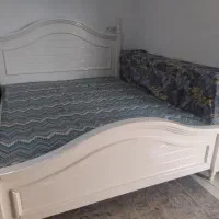 تخت دو نفره