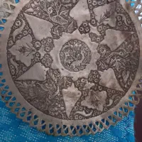 بشقاب  قلم زنی ورشو و انگاره  و قندان برنجی