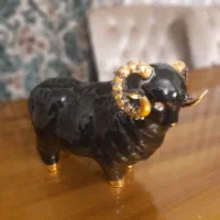 مجسمه قوچ برند گلدن دیزاین