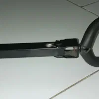 پایه دیواری ساز گیتار ... یک عدد