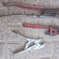 آچار با جعبه ابزار