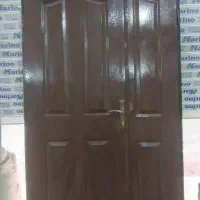 درب اپارتمانی با کم