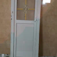 درسالم وبی عیب پی وی سی وپنجره آهنین به فروش میرسد