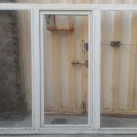 پنجره mdf  کاملا سالم