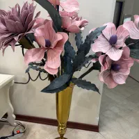 گل مصنوعی پایه طلایی