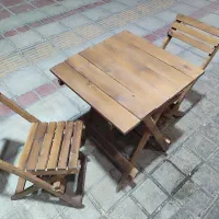 ۳ دست میز و صندلی و نیمکت چوبی کافه ای