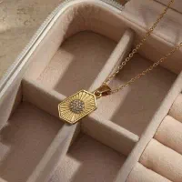 گردنبند نگین‌ دار وارداتی