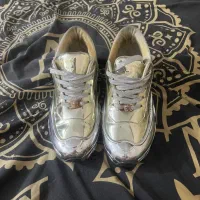 آدیداس رافسیمونس