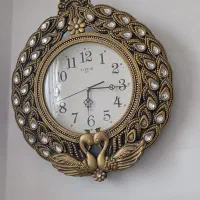 ساعت دیواری