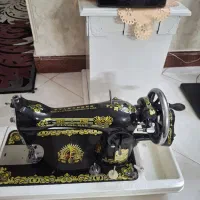 چرخ خیاطی دستی قدیمی