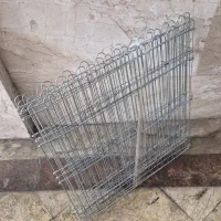 پارک فلزی گربه و سگ