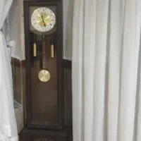 ساعت ایستاده