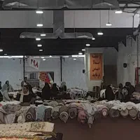 فروشنده پارچه