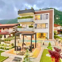 حس خوب در ویلای شمال فول هوشمند یک قدمی جنگل