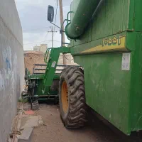 یکدستگاه کمباین کاهکوب ۱۰۵۵