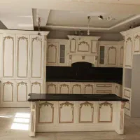 اجرا کننده کابینت و کمدیواری و تیوی وال و غیره .