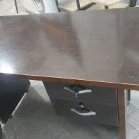 میز مدیریتی کشو دار سالم درحد نو
